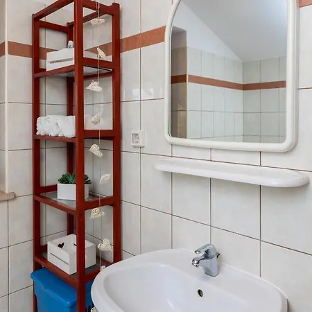 Mario 1253 Apartment