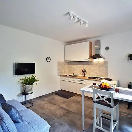 Apartment Mario 1253